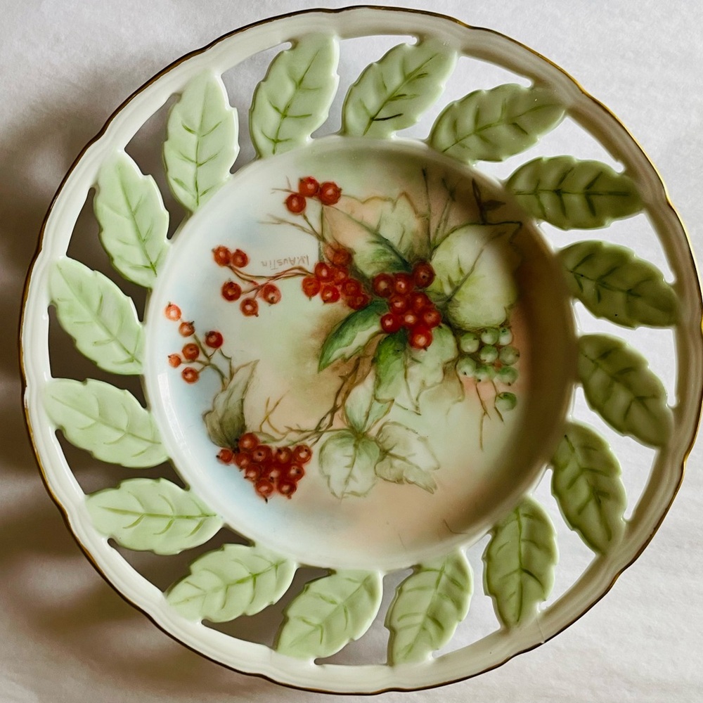 Vintage Porcelain Berry Dish